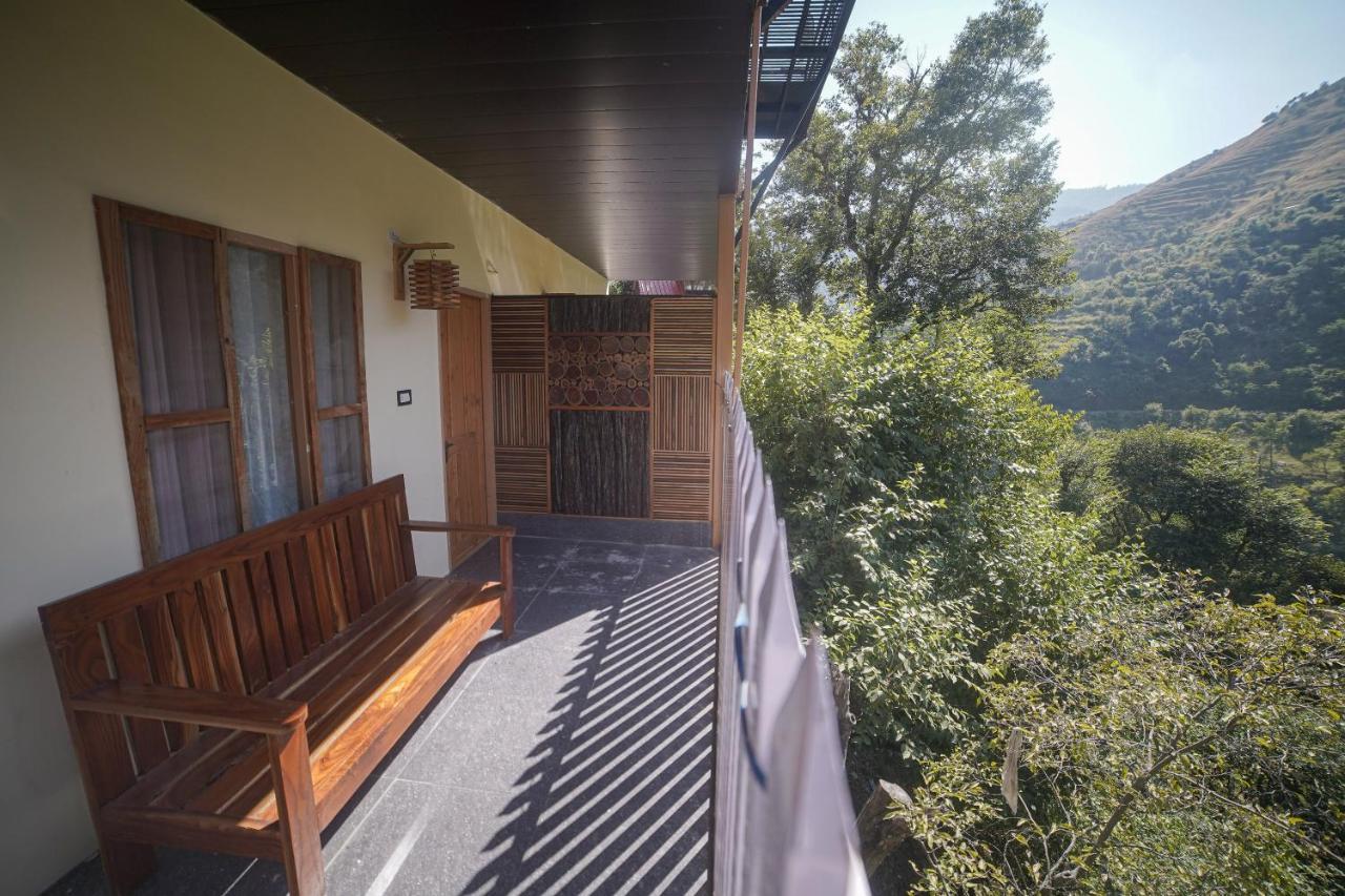 Tiger Fall Eco Resort Чакрата Экстерьер фото
